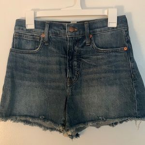 Madewell perfect Jean short